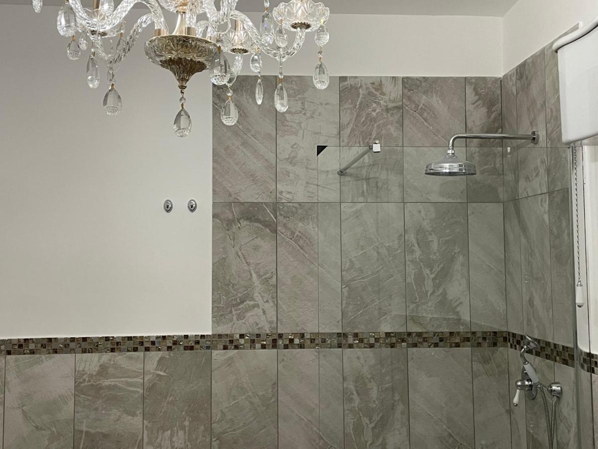 Luxury Villa Arianna Tarano Luaran gambar