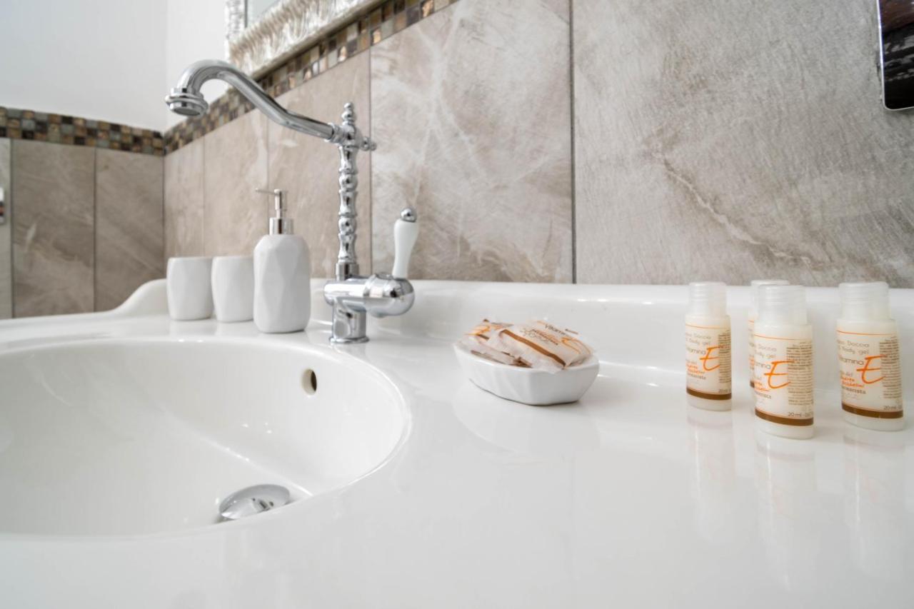 Luxury Villa Arianna Tarano Luaran gambar