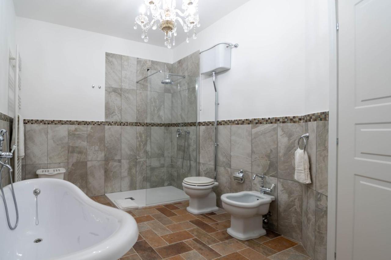 Luxury Villa Arianna Tarano Luaran gambar